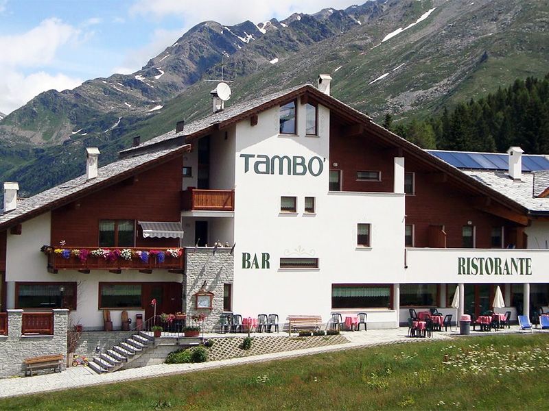 Hotel Tambò